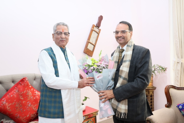 Governor-chief-secretary-met