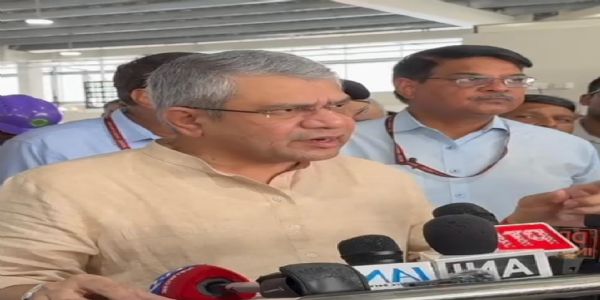 अखिलेश यादवको फेसबुक अकाउन्ट ब्लक गर्नमा सरकारको कुनै भूमिका छैन- अश्विनी वैष्णव
