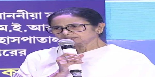 दुर्गापुर सामूहिक दुष्कर्म मामिलामा ममताको अनौठो बयान, भनिन्- अन्य राज्यबाट आएका केटीहरू अबेर राति बाहिर जानु हुँदैन