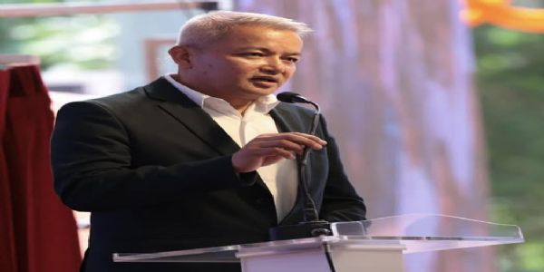 मुख्यमन्त्रीले शिक्षा मन्त्री राजु बस्नेतलाई जन्मदिनको बधाई दिए