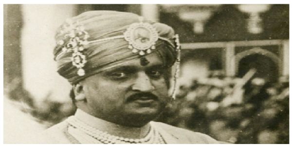 इतिहासका पानामा २६ अक्टोबर : सन् १९४७ मा जम्मू-कश्मीर भारतमा विलय, राजा हरि सिंहले गरे ऐतिहासिक निर्णय