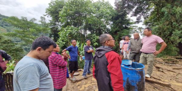 पैह्रोले क्षतिग्रस्त रङ्बुल धोतरिया रङमुक समष्टिका विभिन्न स्थानहरुको जीटीएका डेपुटी चेयरमेन राजेस चौहानद्वारा भ्रमण निरीक्षण