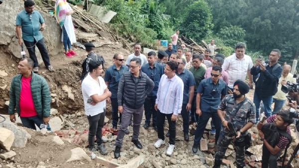 केन्द्रिय मन्त्री किरण रिजिजु र शुभेन्दु अधिकारीद्वारा मिरिकको‌ भ्रमण