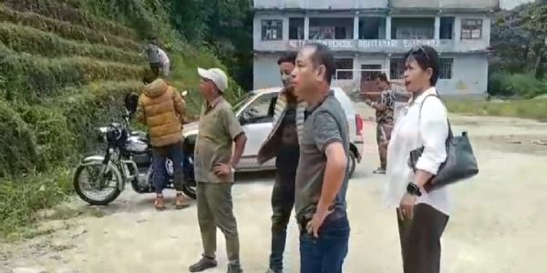 सभासद नवराज छेत्रीद्वारा घैयाबारीको‌ पैह्रो क्षेत्रको भ्रमण