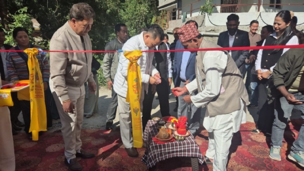 मन्त्री राईले सवारी साधन ट्याङ्क क्यालिब्रेसन स्टेशनको उद्घाटन गरे मन्त्री राईले सवारी साधन ट्याङ्क क्यालिब्रेसन स्टेशनको उद्घाटन गरे