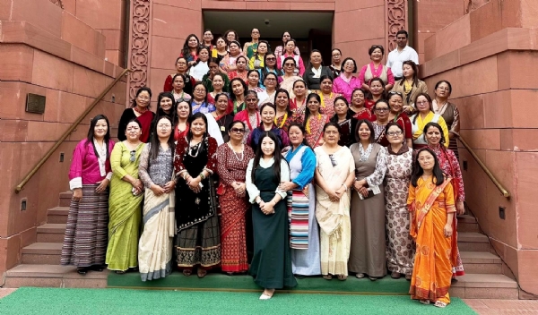 नाथाङ माछोङका 55 जना महिलाहरूले गरे दिल्ली भ्रमण