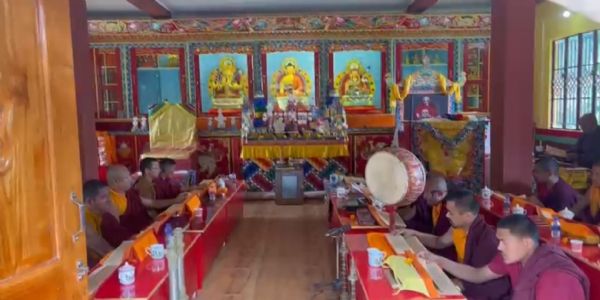 बाघमारा बस्तीस्थित झ्याङ्तेर सामतेलिन छ्योलिङ गुम्बामा काङ्युर पूजा शुरु