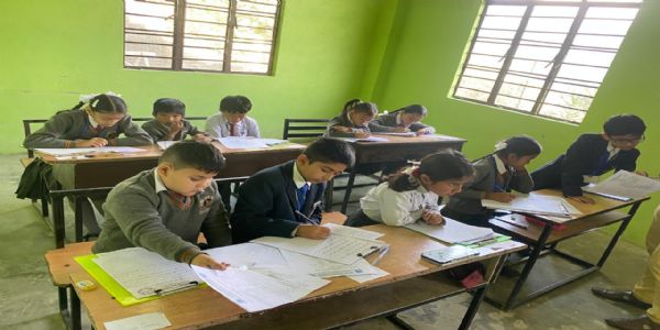 विद्या भारती सिक्किमका विद्यालयहरूमा वार्षिक परीक्षा २०२५ शुरु