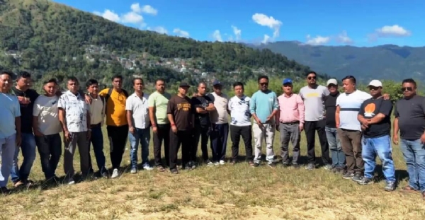 तीनधारे गोल्ड कप फुटबल टुर्नामेन्ट हुने