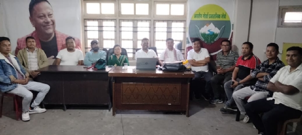 लङ्भ्यू चियाबारीबाट आईजीजेएफका निश्चल पाख्रीन भागोप्रमोमा सामेल लङ्भ्यू चियाबारीबाट आईजीजेएफका निश्चल पाख्रीन भागोप्रमोमा सामेल