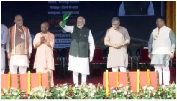 PM modi- vande Bharat PM modi- vande Bharat