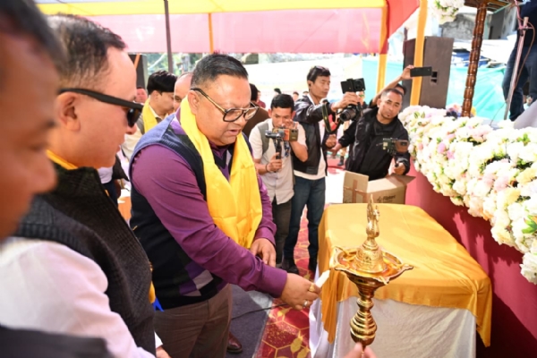 Anit thapa Anit thapa