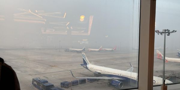 दिल्लीमा घना कुहिरो, हावा विषालु, उत्तर भारतमा शीतलहर