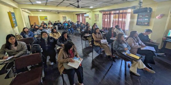 क्षेत्रीय स्तरमा रोग निदान र रिपोर्टिङलाई सुदृढ़ पार्न प्रशिक्षण कार्यक्रम सम्पन्न