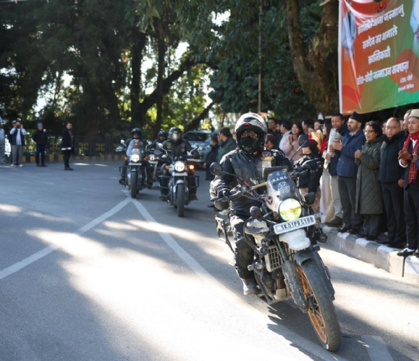 चो-ला पास र डोक-ला पास पर्यटनका लागि खुल्ला चो-ला पास र डोक-ला पास पर्यटनका लागि खुल्ला