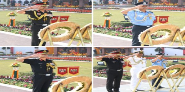 विजय दिवसमा सेनाको पूर्वी कमान मुख्यालयमा १९७१ युद्धका नायकहरूलाई श्रद्धाञ्जली दिइयो