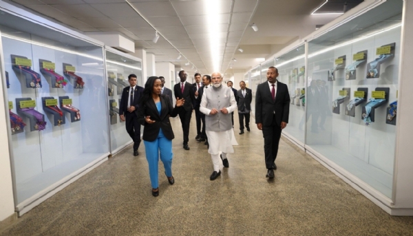 नेशनल प्यालेस म्यूजियमको भ्रमणको फोटो।