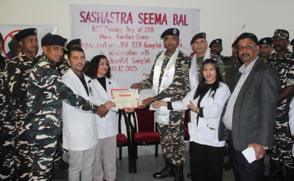 एसएसबी सेक्टर हेडक्वार्टर गान्तोकद्वारा रक्तदान शिविर आयोजित एसएसबी सेक्टर हेडक्वार्टर गान्तोकद्वारा रक्तदान शिविर आयोजित