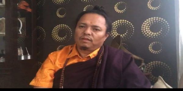 313 जना शिक्षकहरुलाई नअत्तालिन पेम्बा रिम्पोर्छेको सुझाउ