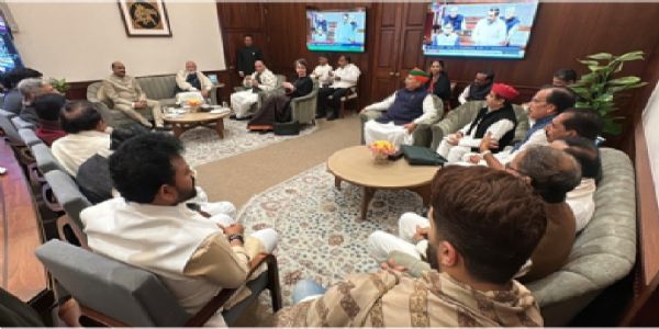 लोकसभाको कार्यवाही अनिश्चितकालका लागि स्थगित