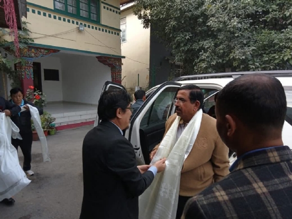 केन्द्रिय मन्त्री जोशी रम्फूमा।