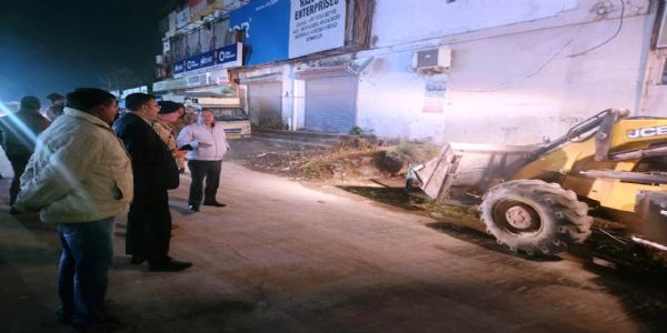 देहरादून र गदरपुरमा एक–एक अवैध मजार ध्वस्त, धामी सरकारको अभियान जारी