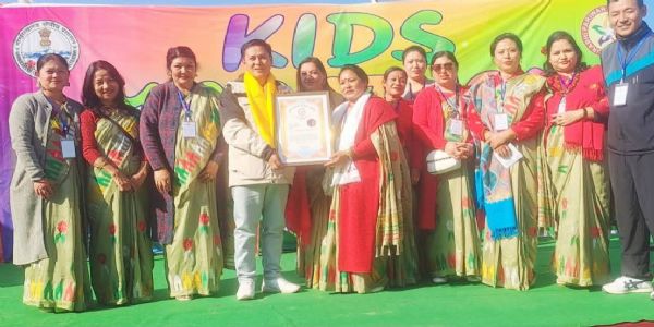 जीटीएको सहयोगमा खरसाङमा सुरभि परिवारको रजत जयन्तीमा किड्स म्याराथन आयोजित