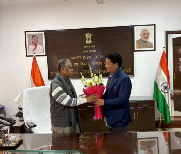 सांसद सुब्बाले केन्द्रिय कृषि तथा किसान कल्याण राज्यमन्त्रीसंग भेट गरे सांसद सुब्बाले केन्द्रिय कृषि तथा किसान कल्याण राज्यमन्त्रीसंग भेट गरे