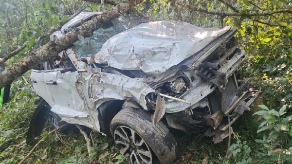 दुर्घटनाग्रस्त वाहन।