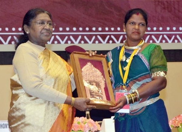 हीरा हीरा