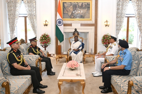 सेना प्रमुखहरूले राष्ट्रपतिसॅंग भेट गरेर अपरेशन सिन्दूरको बारेमा जानकारी दिए