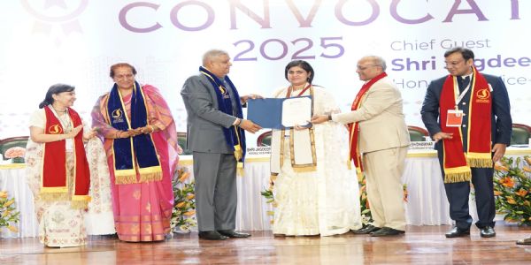 उपराष्ट्रपतिले विद्यार्थीहरूलाई राष्ट्र निर्माणमा सक्रिय रूपमा भाग लिने आह्वान गरे