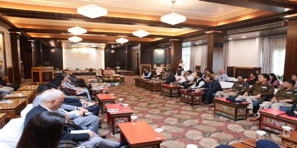 विद्यमान परिस्थितिलाई ध्यानमा राख्दै मुख्यमन्त्रीको अध्यक्षतामा उच्चस्तरीय बैठक आयोजित