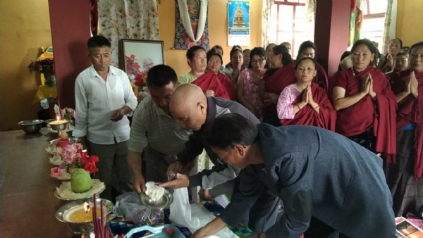 गुरूङ टुल्कू निमा होइसर रिम्पोर्छे गुरूदेवको 81औँ जन्म दिन पालन