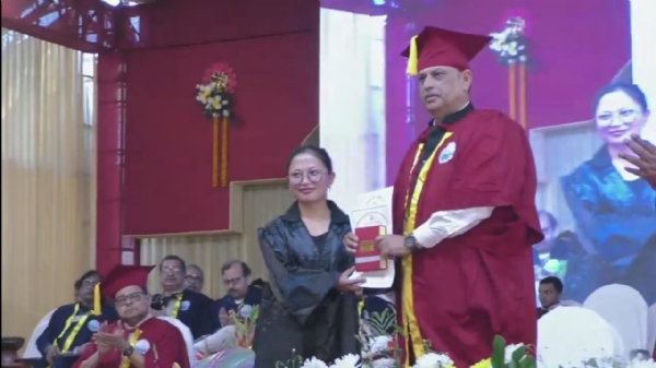 शिक्षिका सुबरना तामाङ फिजिकल एडुकेशन एण्ड साइन्स विषयमा गोल्ड मेडलिस्ट