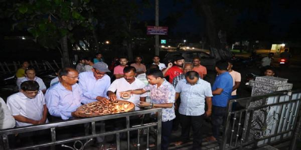 बेजेरामा एयर इन्डिया विमान दुर्घटनामा परेकाहरूलाई श्रद्धाञ्जली दिइयो