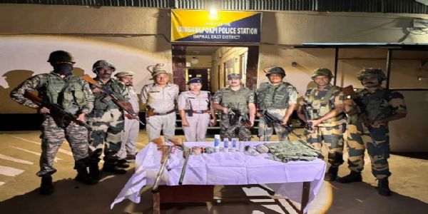 इम्फाल ईस्टबाट विस्फोटक र हतियारहरूको भण्डार जफत