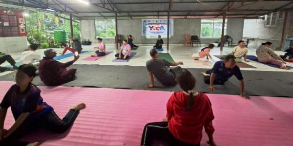 पाकिममा समग्र स्वास्थ्य र कल्याणको लागि योग सत्र सम्पन्न