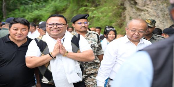दार्जिलिङ पहाडमा जन्मदर नबढेसम्म पाठशालामा विद्यार्थीहरुको संख्या बढ्ने छैन: अनित थापा