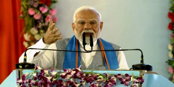 सीवानमा बोले प्रधानमन्त्री मोदी- बिहारको प्रगतिमा ब्रेक लगाउनेहरूदेखि सतर्क रहुन्
