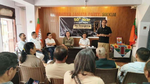 सिक्किमले पनि आपतकालको दमनकारी उपायहरू झेल्नु पऱ्यो: निरेन भण्डारी
