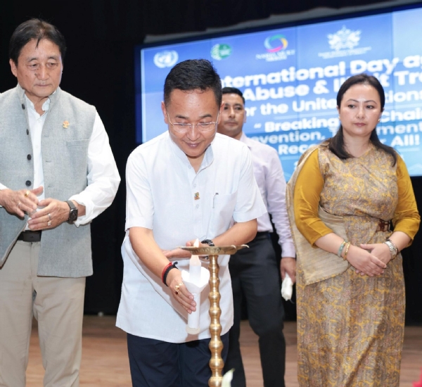 लागूऔषध दुरुपयोग रोकथामका लागि सरकार, समुदाय र व्यक्तिहरूको सहकार्यात्मक प्रयास महत्वपूर्ण: मुख्यमन्त्री लागूऔषध दुरुपयोग रोकथामका लागि सरकार, समुदाय र व्यक्तिहरूको सहकार्यात्मक प्रयास महत्वपूर्ण: मुख्यमन्त्री