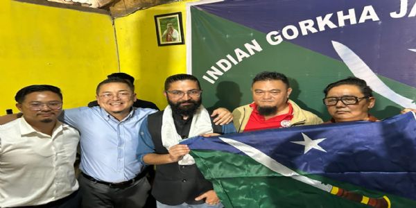 खरसाङका युवा रामकृष्ण शर्मा इण्डियन गोर्खा जनशक्ति फ्रण्टमा सामेल