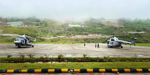 उद्धार एवं राहत कार्यको निम्ति बिहान तीनवटा हेलीकप्टर छातेन प्रस्थान