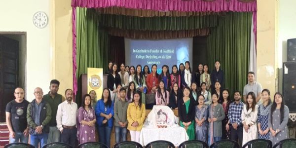 दार्जिलिङको साउथफिल्ड कलेजमा बीसी रोयको जन्मोत्सव पालन