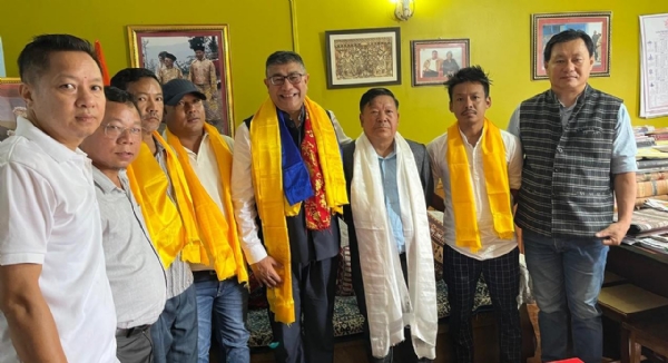 नाम्चेबुङबाट चार जना भाजपामा सामेल, प्रदेश अध्यक्षले जनाए स्वागत
