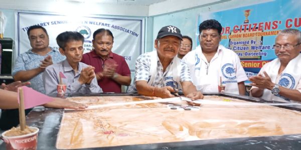 तीनधारे महानदी समष्टि स्तरीय सिनियर सिटिजन कप क्यारम प्रतियोगिता शुरू