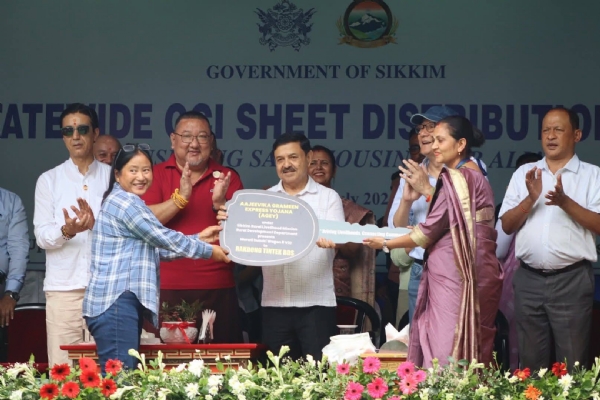 राज्यका 32 निर्वाचन क्षेत्रमा एकसाथ जीसीआई शीट वितरण, कुल 6,81,000 जीसीआई शीट वितरित