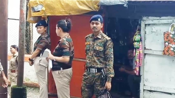 खरसाङमा गॉंजा बिक्री गरेको आरोपमा पति-पत्नी पक्राउ