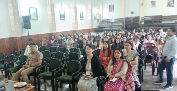 साउथफिल्ड कलेज दार्जिलिङमा साइबर अपराध र लागू पदार्थमाथि जागरूकता कार्यक्रम सम्पन्न